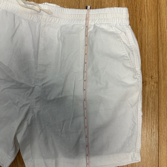 J Crew White Linen & Cotton Blend Shorts - Picture 2 of 3